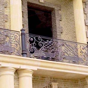 Является ли балкон фасадом жилого дома